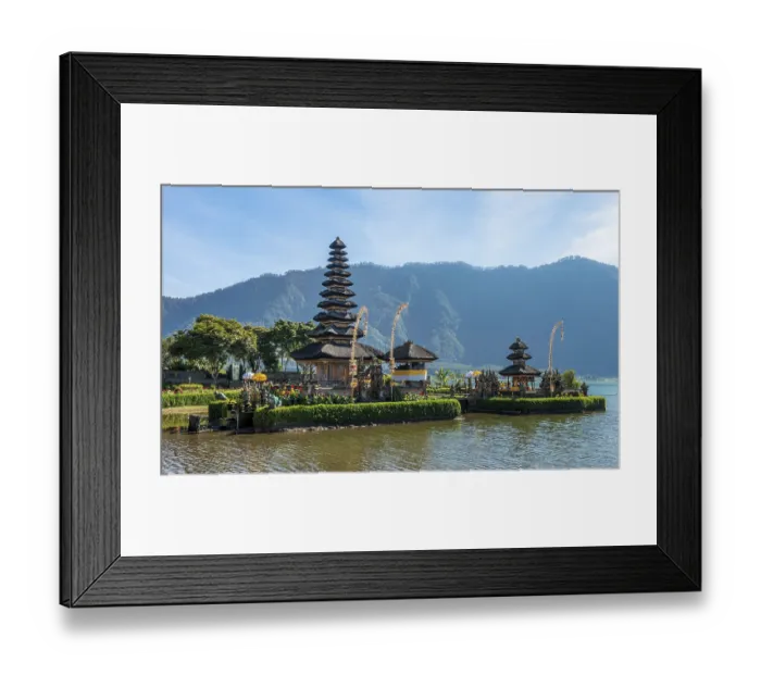 Framed Print : Buddhist water temple Pura Ulun Danu Bratan