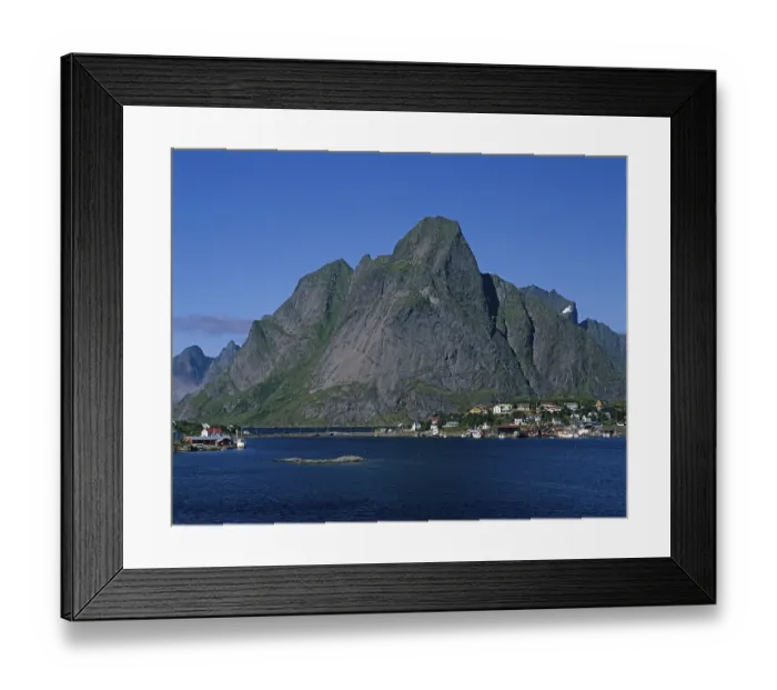 Framed Print : Village of Reine, Moskenesoya Island Framed Print : Village of Reine, Moskenesoya Island