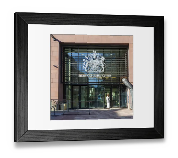 Framed Print : Royal Coat of Arms, Bristol Civil Justice Centre