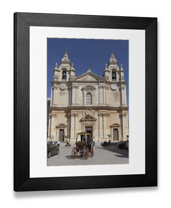 Framed Print : Cathedral of San Pawl, St. Paul's Cathedral