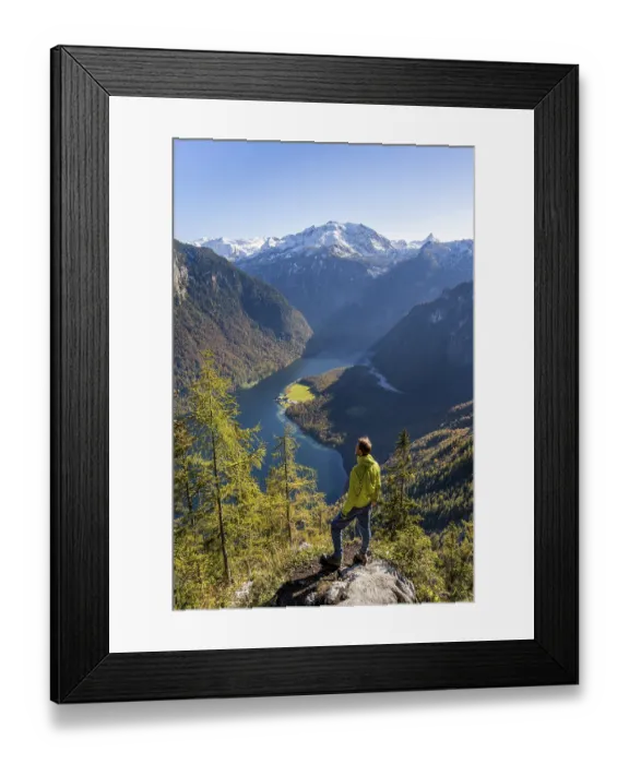 Framed Print : Mountaineers at the Archenkanzel viewpoint
