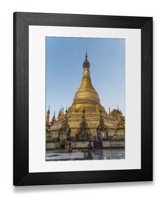 Framed Print : Golden Stupa, Buddhist pagoda Shwemokhtaw