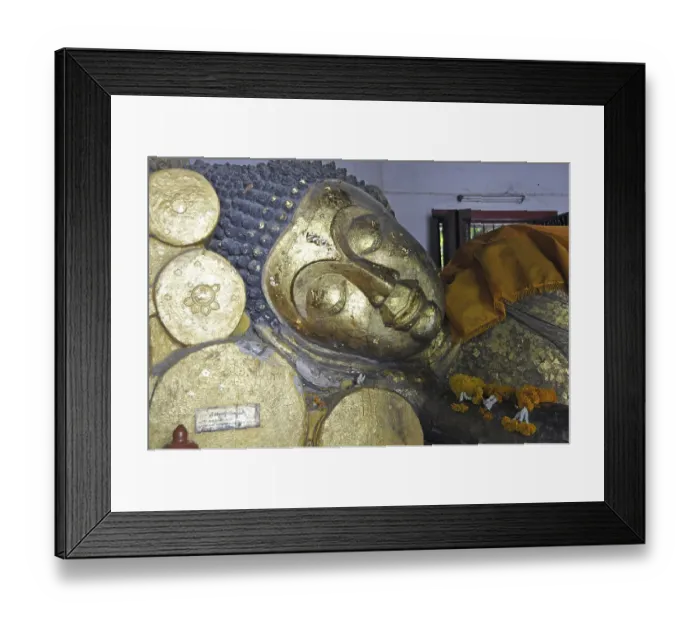 Framed Print : Laying Buddha, Wat Phra Singh Temple