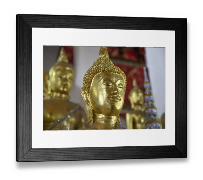 Framed Print : Buddha statues in Wat Arun, Temple of Dawn
