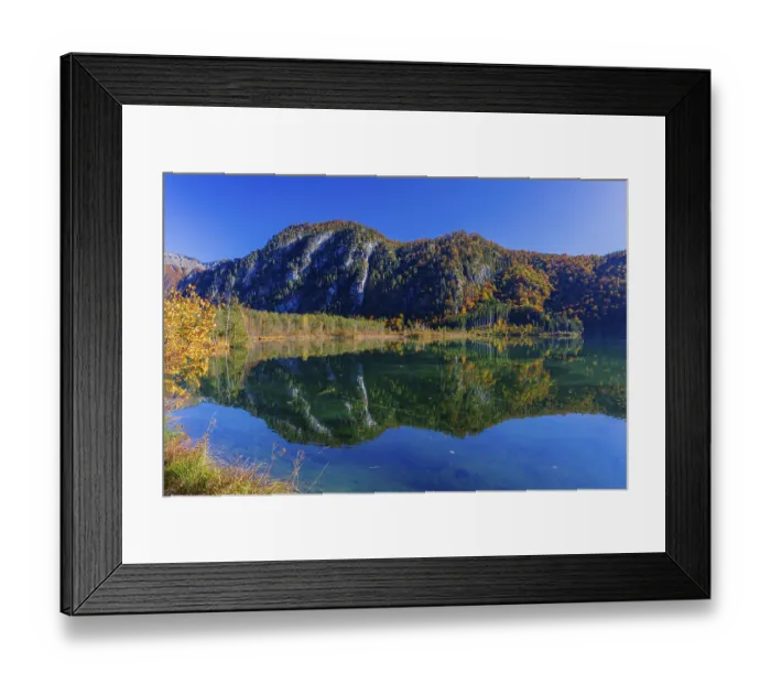 Framed Print : Lake Almsee in autumn with mountains reflected in the lake Framed Print : Lake Almsee in autumn with mountains reflected in the lake