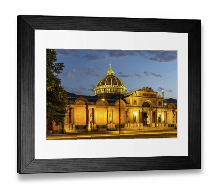 Framed Print : Ny Carlsberg Glyptotek Museum at dusk