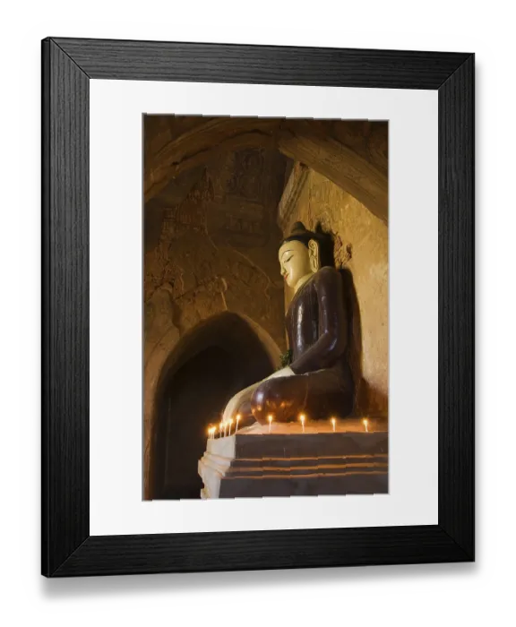 Framed Print : Tayoke Pyay Temple, Buddha statue Framed Print : Tayoke Pyay Temple, Buddha statue