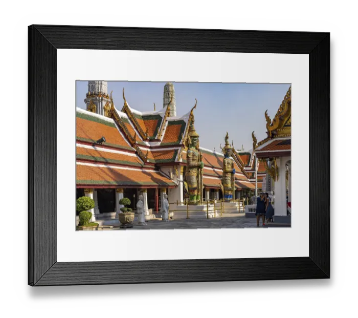 Framed Print : Wat Phra Kaeo, the king's Buddhist temple Framed Print : Wat Phra Kaeo, the king's Buddhist temple
