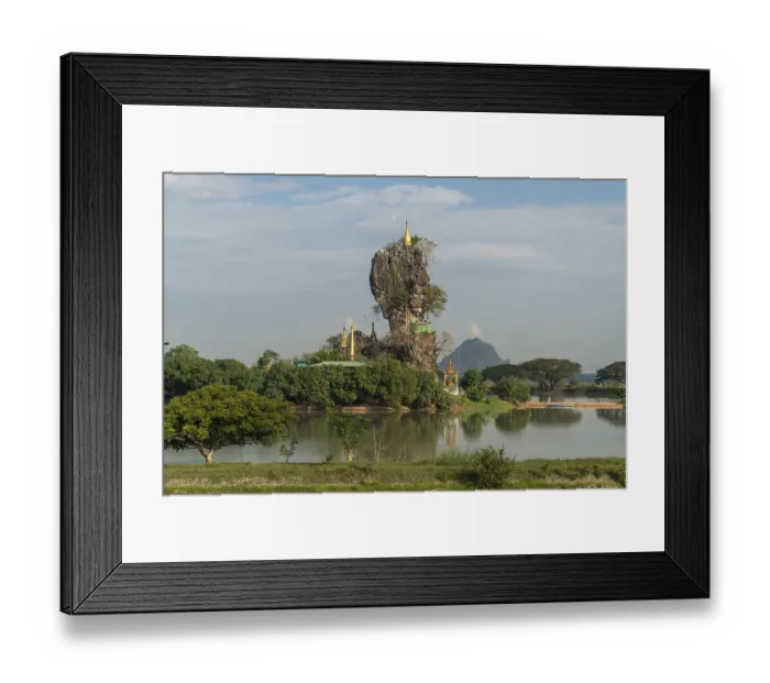 Framed Print : Kyauk Ka Lat Pagoda, Hpa-an, Myanmar, Asia
