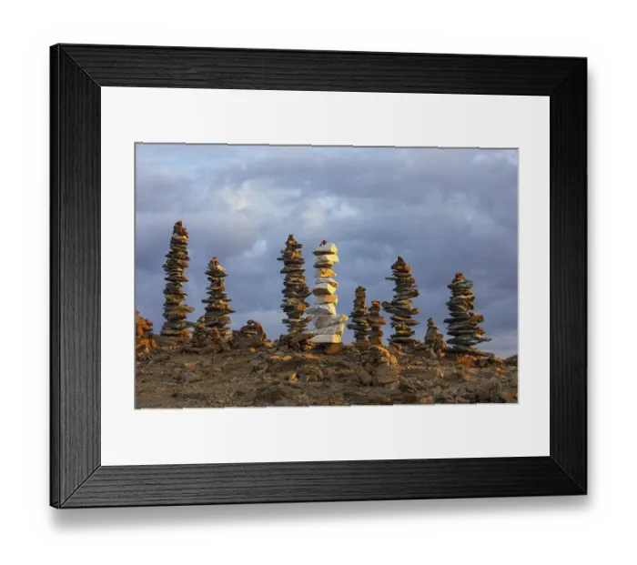 Framed Print : Steinmanderl, stone sculptures