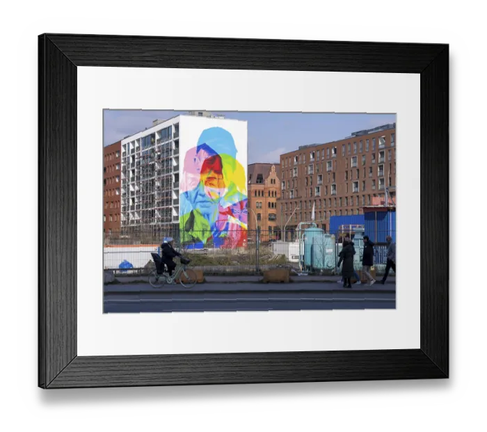 Framed Print : Hafencity, Ueberseequartier, mural on Shanghaiallee