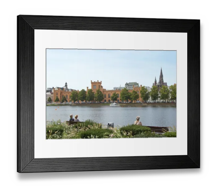 Framed Print : Pfaffenteich pond, Schwerin, Mecklenburg-Western Pomerania Framed Print : Pfaffenteich pond, Schwerin, Mecklenburg-Western Pomerania