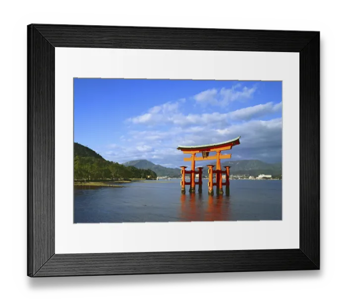 Framed Print : The bright red Sea-gate of Miyajima temple
