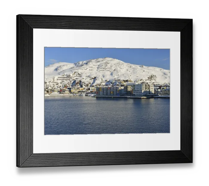 Framed Print : Residential building directly on the waterfront of a bay Framed Print : Residential building directly on the waterfront of a bay