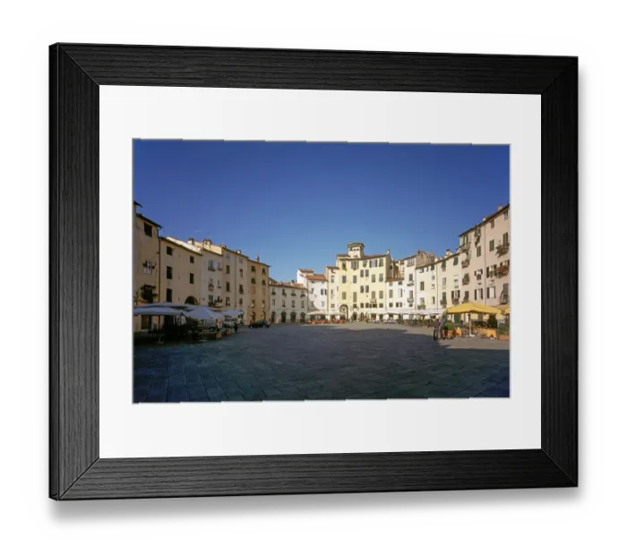 Framed Print : Lucca, Piazza Anfiteatro, view of the square