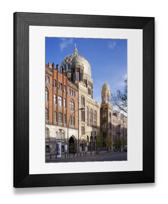 Framed Print : Berlin, New Synagogue / Oranienburger Strasse