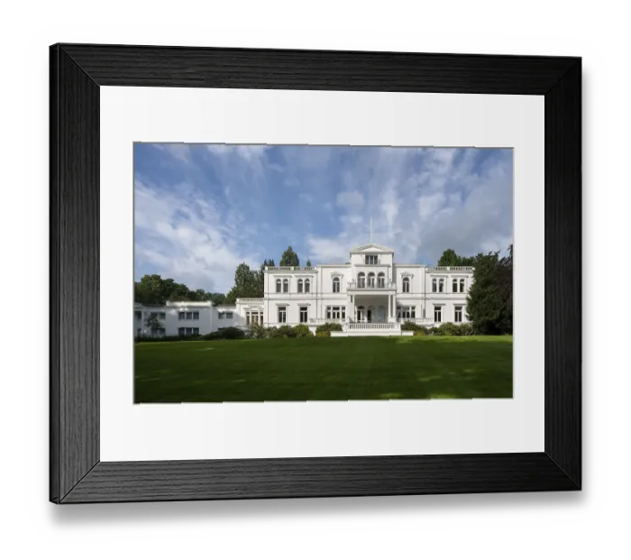 Framed Print : Bonn, government district (federal district) Framed Print : Bonn, government district (federal district)