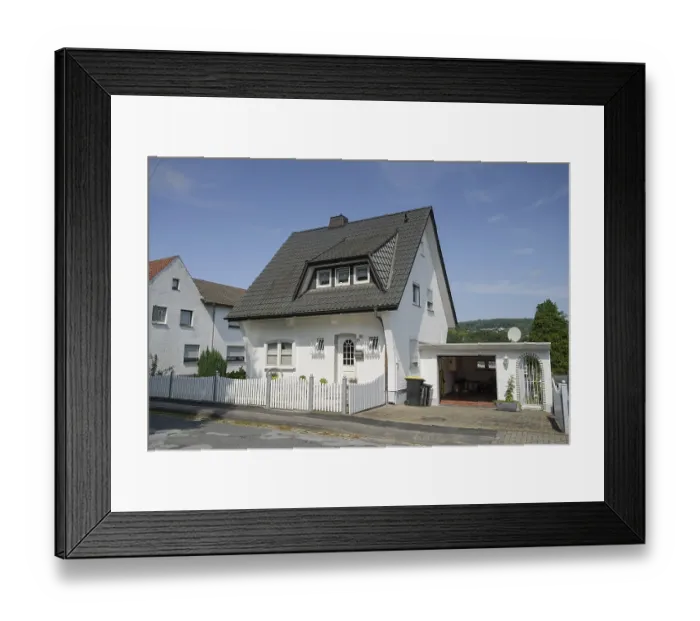 Framed Print : Detached house, Wasserstrasse, Vlotho an der Weser Framed Print : Detached house, Wasserstrasse, Vlotho an der Weser