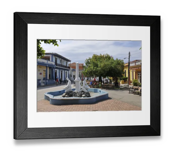 Framed Print : Parque Independencia, historic centre of Baracoa