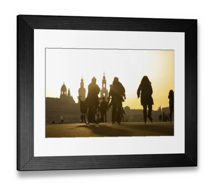 Framed Print : The spring-like temperatures attract many people to the open air