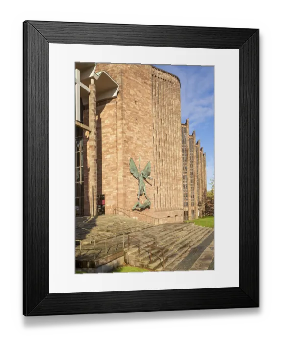 Framed Print : Coventry cathedral church, city centre of Coventry