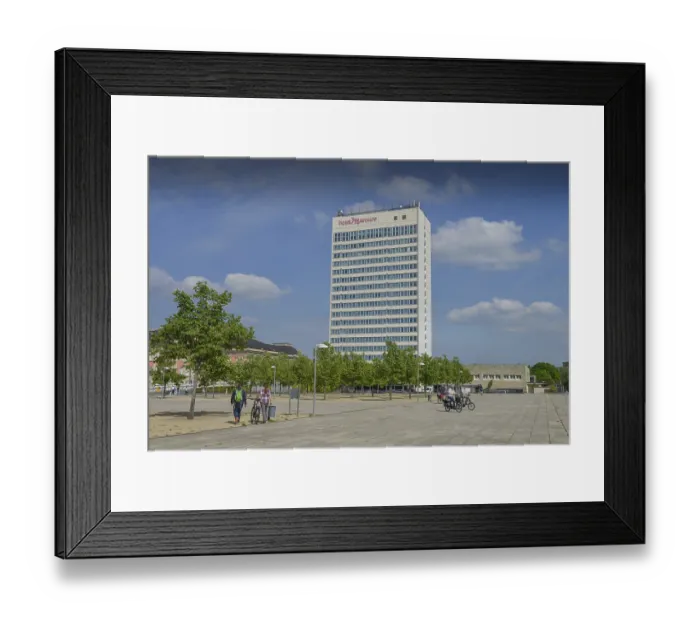 Framed Print : Hotel Mercure, Lange Bruecke, Potsdam