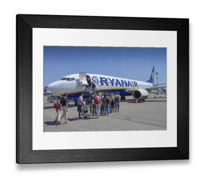 Framed Print : Ryan Air, Plane, International Airport