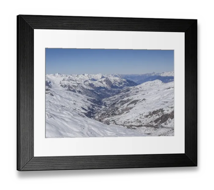 Framed Print : Mountain resort of Les Menuires Framed Print : Mountain resort of Les Menuires