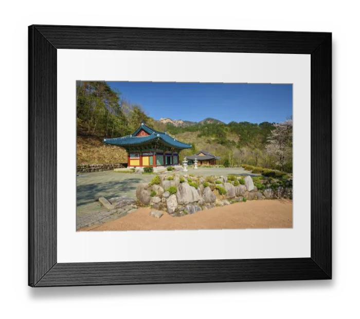 Framed Print : SEORAKSAN, SOUTH KOREA, APRIL 15 Framed Print : SEORAKSAN, SOUTH KOREA, APRIL 15
