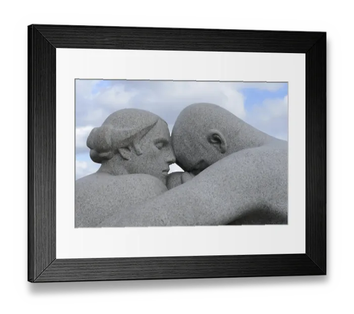 Framed Print : Man and woman, Vigelandpark in Frognerpark Framed Print : Man and woman, Vigelandpark in Frognerpark