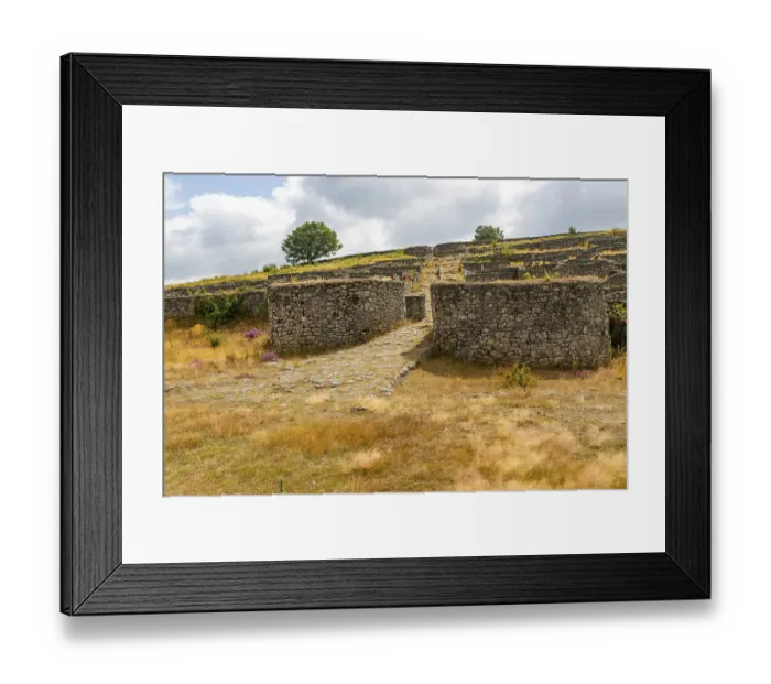 Framed Print : Entrance walls and building, San Cibrao de Las hill fort Castro Culture archeological site