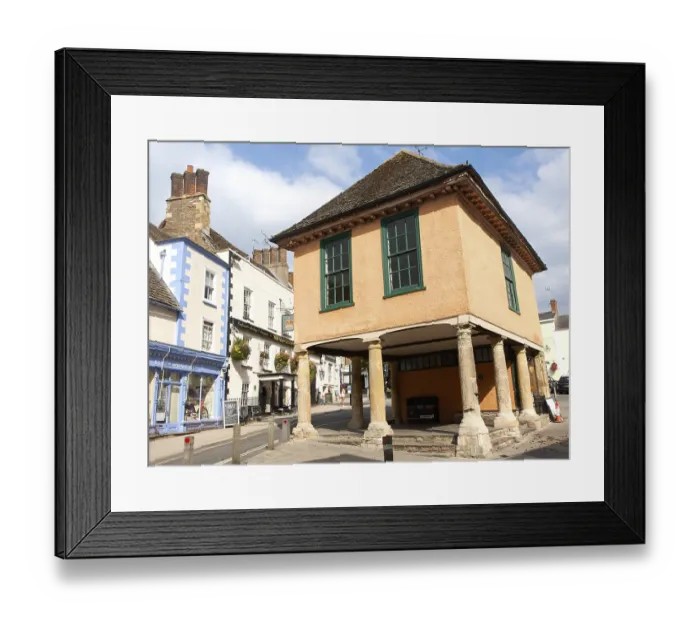 Framed Print : Seventeenth century Market Hall building in the market place of Faringdon