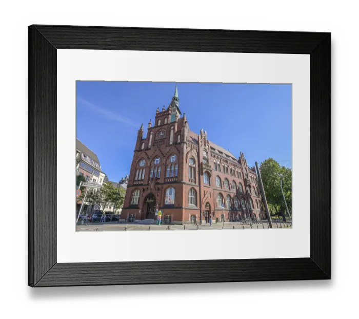 Framed Print : Lichtenberg Town Hall, Moellendorffstrasse Framed Print : Lichtenberg Town Hall, Moellendorffstrasse