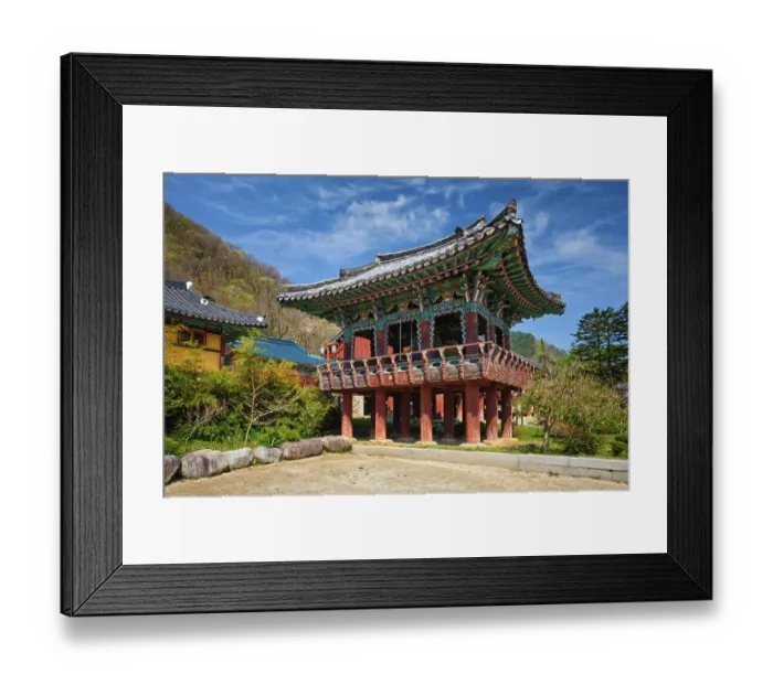 Framed Print : Sinheungsa Buddhist temple in Seoraksan National Park Framed Print : Sinheungsa Buddhist temple in Seoraksan National Park