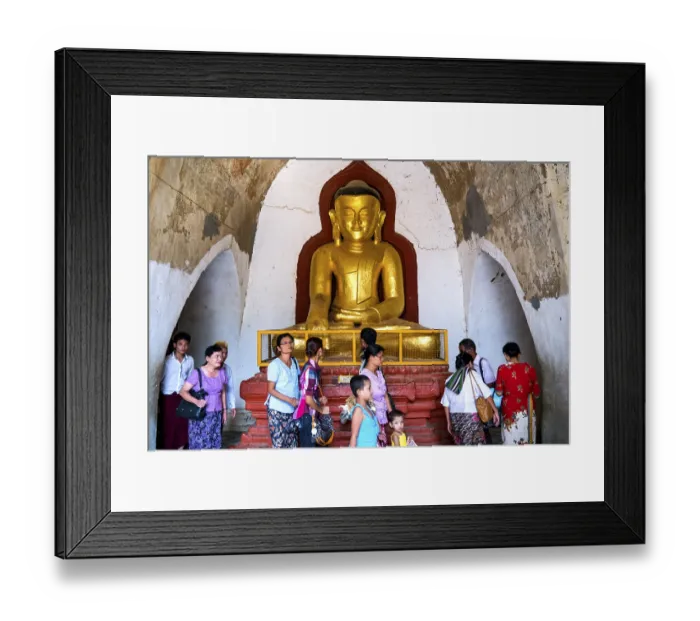 Framed Print : Buddha statue, Thatbyinnyu Pagoda