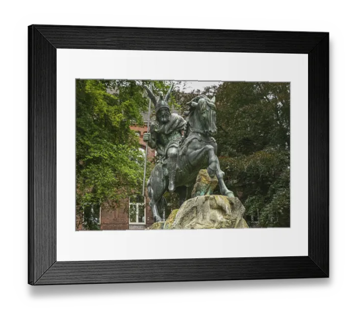 Framed Print : Wittekind Monument, Herford, North Rhine-Westphalia