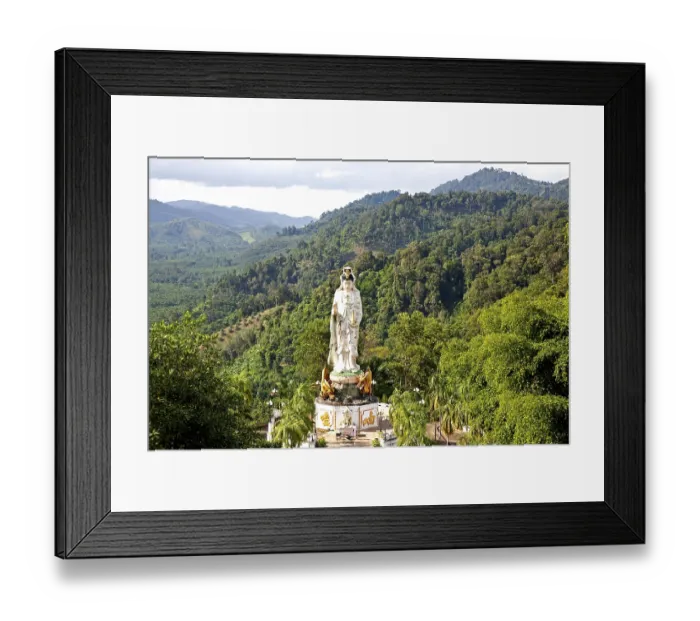 Framed Print : Statue of the goddess of compassion Guanyin Framed Print : Statue of the goddess of compassion Guanyin