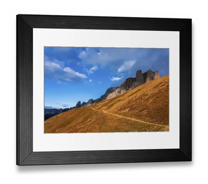 Framed Print : Panoramic view of the Val Gardena Dolomites in Italy