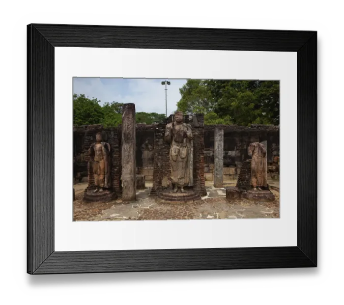 Framed Print : Polonnaruwa - the ruins of an ancient temple Framed Print : Polonnaruwa - the ruins of an ancient temple