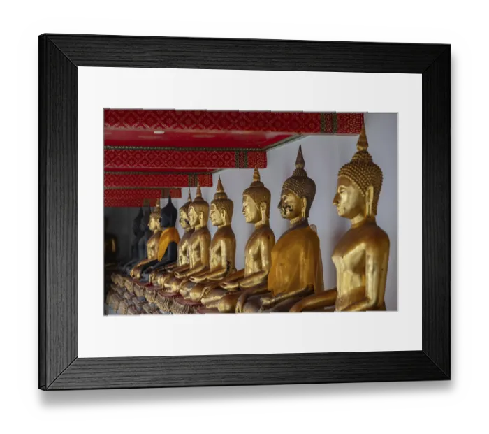Framed Print : A picture of golden Buddha statues at the Wat Pho Temple