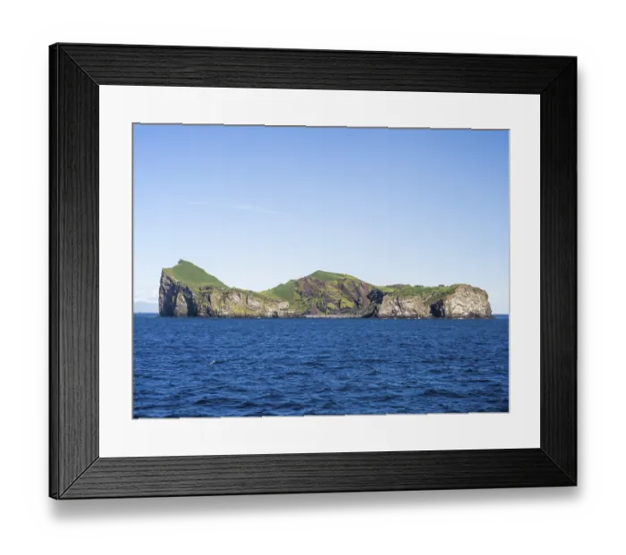 Framed Print : Ellioaey, island of the Westman Islands Framed Print : Ellioaey, island of the Westman Islands