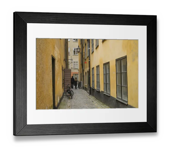Framed Print : Passers-by, tourists, alley, Old Town Framed Print : Passers-by, tourists, alley, Old Town