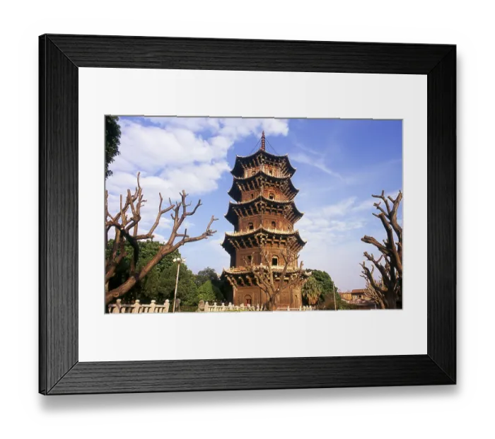 Framed Print : Kaiyuan Si (Kaiyuan Temple) is Quanzhou's largest Buddhist temple