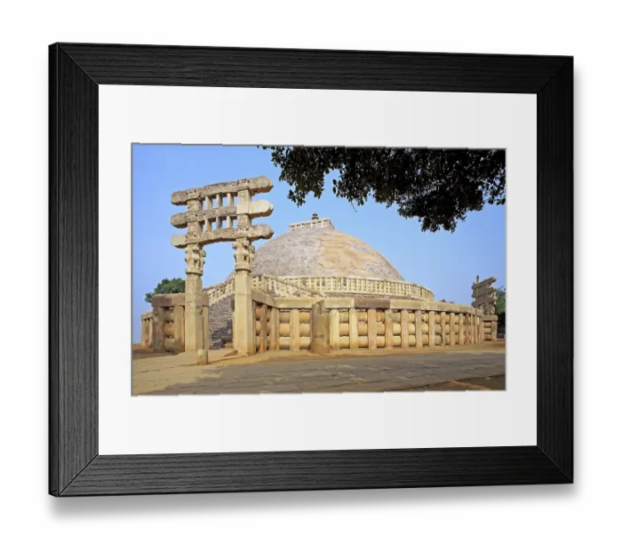 Framed Print : South gateway of stupa no 1, Sanchi near Bhopal