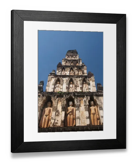 Framed Print : Wat Chamathewi (Chama Thewi or Chamadevi) or Wat Kukut (Temple of the Broken Reliquary) as it is also known