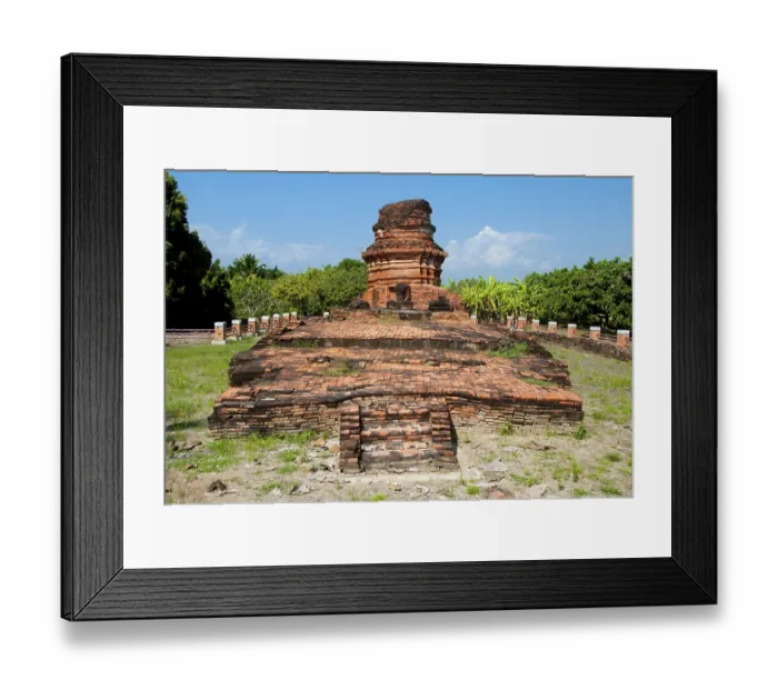 Framed Print : Wiang Tha Khan, located 16km south of Chiang Mai in rural Sanpatong District