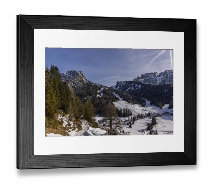 Framed Print : Way of the Cross in Vallunga near Selva di Val Gardena