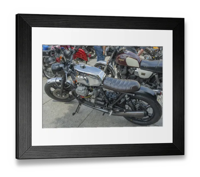 Framed Print : Classic car meeting, here MOTO GUZZI with chrome-plated tank