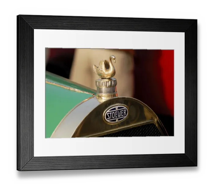 Framed Print : View of a vintage car, India, Asia