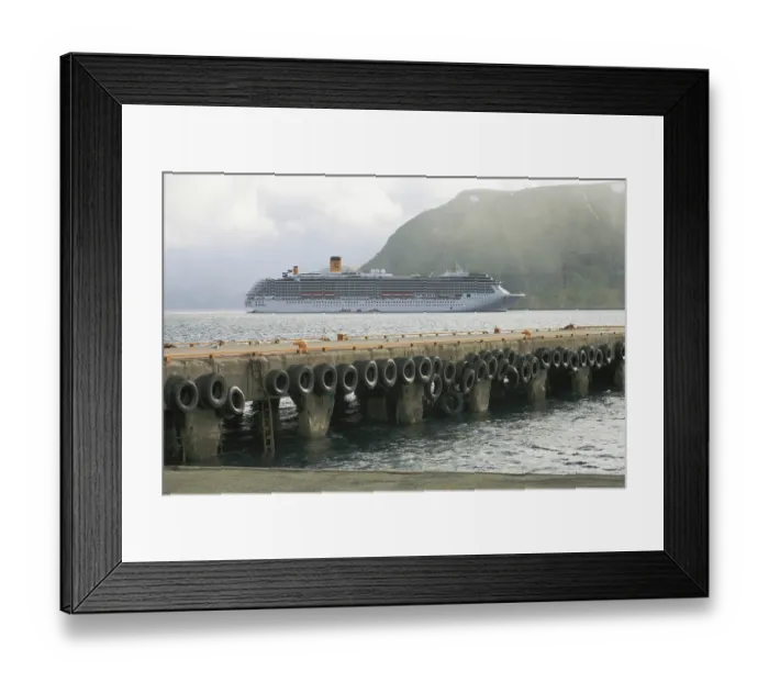 Framed Print : Cruise ship in Honningsvag at Nordkapp